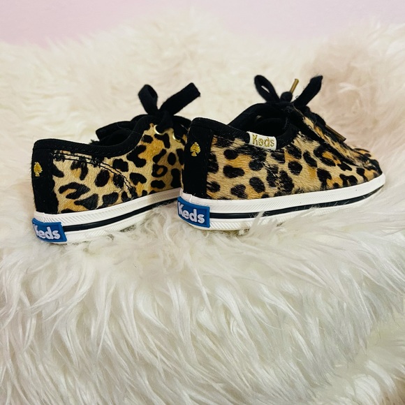 Shoes - Picture 3 of 5